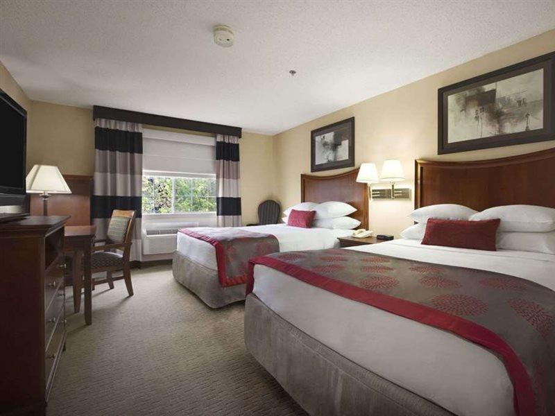 Ramada By Wyndham Del Rio Otel Dış mekan fotoğraf